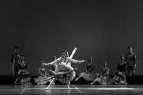 Un Gala della Scuola di Ballo del San Carlo apre Autunno Danza 2014