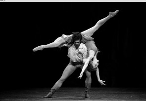 Federico Bonelli, il principal del Royal Ballet, unisce la grazia con l’abilità tecnica