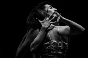MM Contemporary Dance Company ne la Carmen di Emanuele Soavi e Bolero di Michele Merola