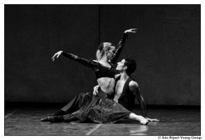 Il Corpo di ballo del Teatro Massimo in Contact Tango al Teatro di Verdura. Ospiti Eleonora Abbagnato e Michele Satriano