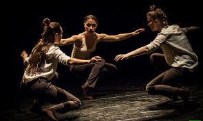 Compagnia Esklän Art’s Factory diretta Erika Silgoner a EstArte Festival della Danza Città di Vico Equense