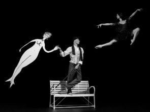 La NoGravity Dance Company in tour con Comix di Emiliano Pellisari