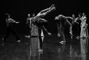 Artemis Danza con Il Barbiere di Siviglia di Monica Casadei al Teatro Galli di Rimini