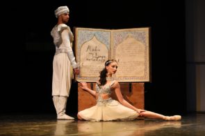 Il Balletto di Milano ne Le mille e una notte di Shéhérazade di Federico Mella e Alessandro Torrielli al Teatro di Milano