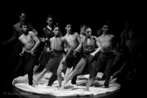MM Contemporary Dance Company con Gershwin Suite di Michele Merola e Schubert Frames di Enrico Morelli a Lucca