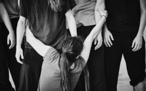 Il Balletto Teatro di Torino alla Lavanderia a Vapore con Timeline di Ella Rothschild e  Balera di Andrea Costanzo Martini