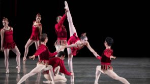 On line Rubies dal balletto Jewels di George Balanchine con il New York City Ballet