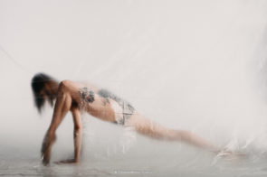 Tu non puoi ballare. Gli scatti di Massimiliano Fusco raccontano l'impossibilità per molti ballerini di poter salire su un palco ed esibirsi