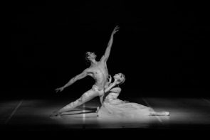 Serata Philip Glass: grande successo per il Balletto del Teatro dell’Opera di Roma